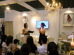 sweet  mommy トークショー ゲスト春名亜美さん